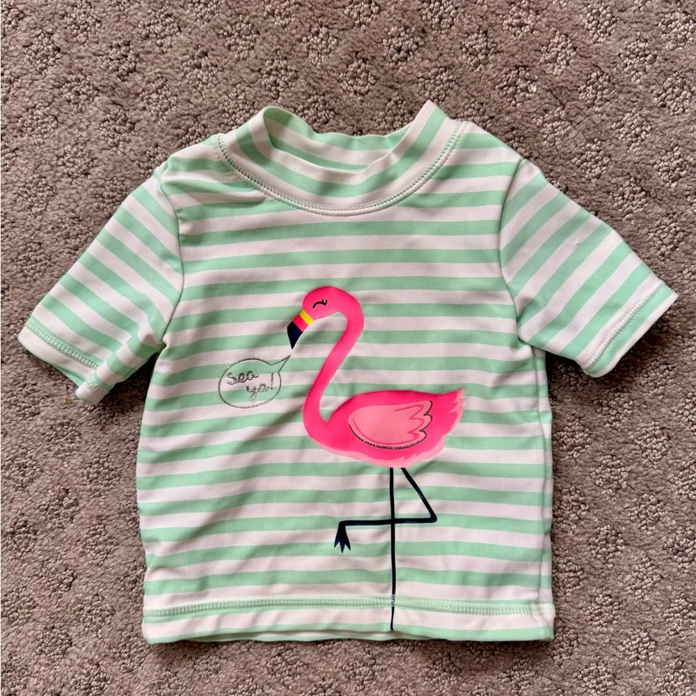 Carter’s 9m swim set with pink flamingo stripes top and ruffle bottom 🦩 VGUC